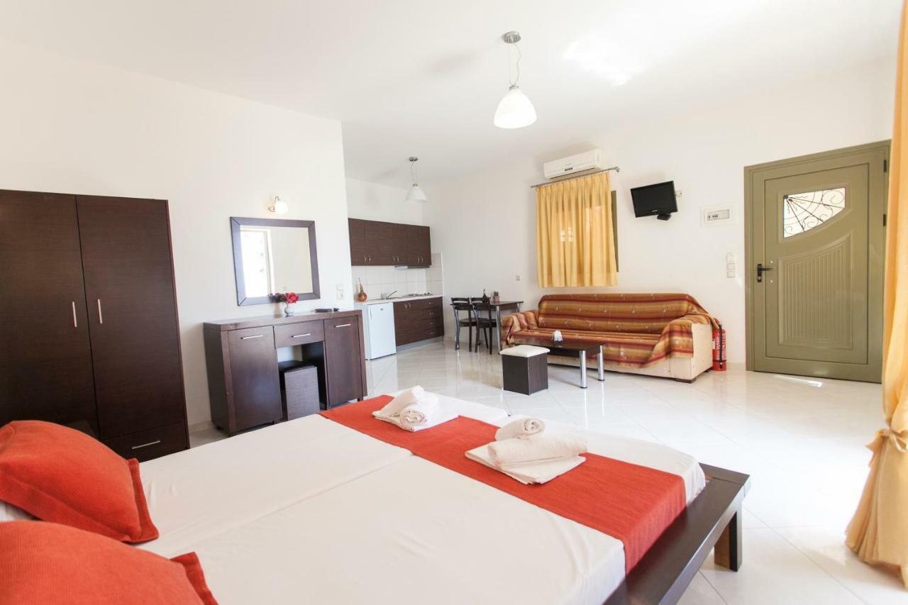 Siarbas Hotel Paralia Vrachou Luaran gambar